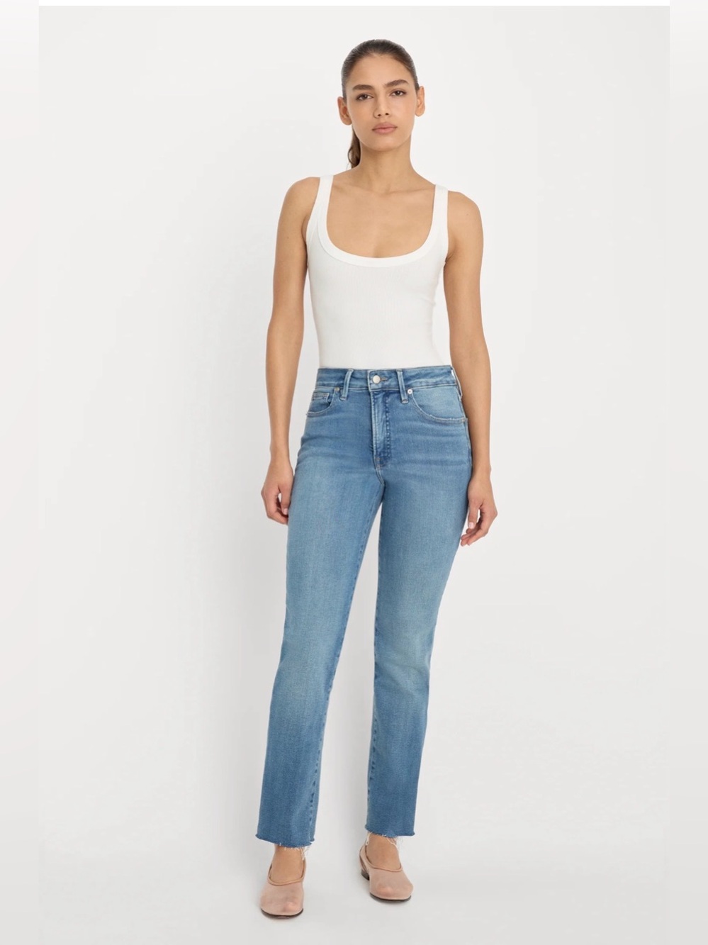 Good American SOFT-TECH GOOD CURVE STRAIGHT JEANS
